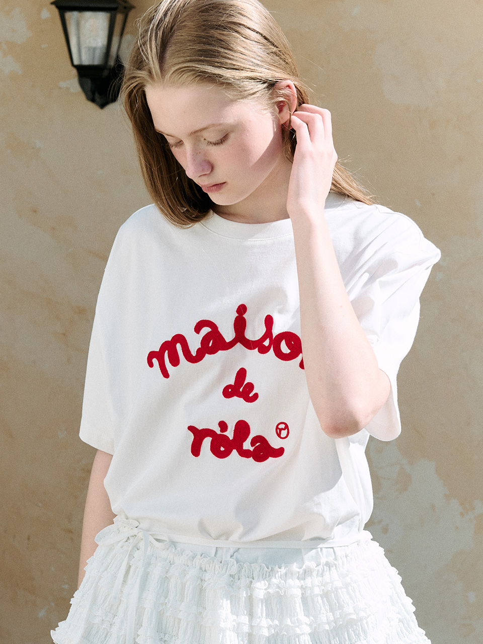 rolarola MAISON DE ROLA EMBROIDERY T Shirt (Jang Wonyoung WAER)