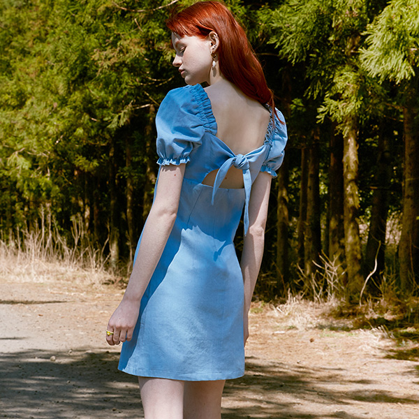 (OP-20321) BACK TIED-UP PUFF-SLEEVE ONE-PIECE LIGHT BLUE