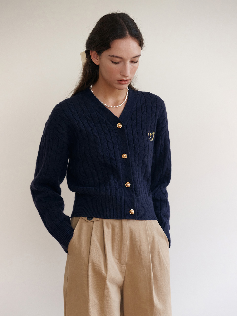 V NECK CABLE CARDIGAN NAVY