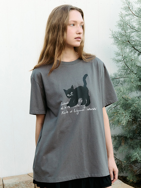 韓国アイドル【ROLAROLA】ROLA CAT FRIENDS LOOSE FIT T-SHIRT Rola Rola x Jang Wonyoung] Rola Cat Friends Loose Fit T